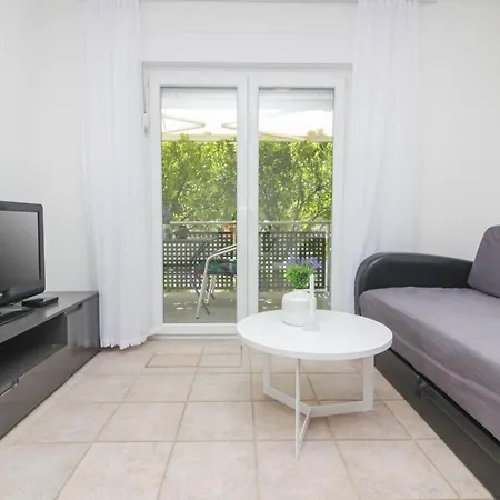 Apartament Lavanda Pirovac